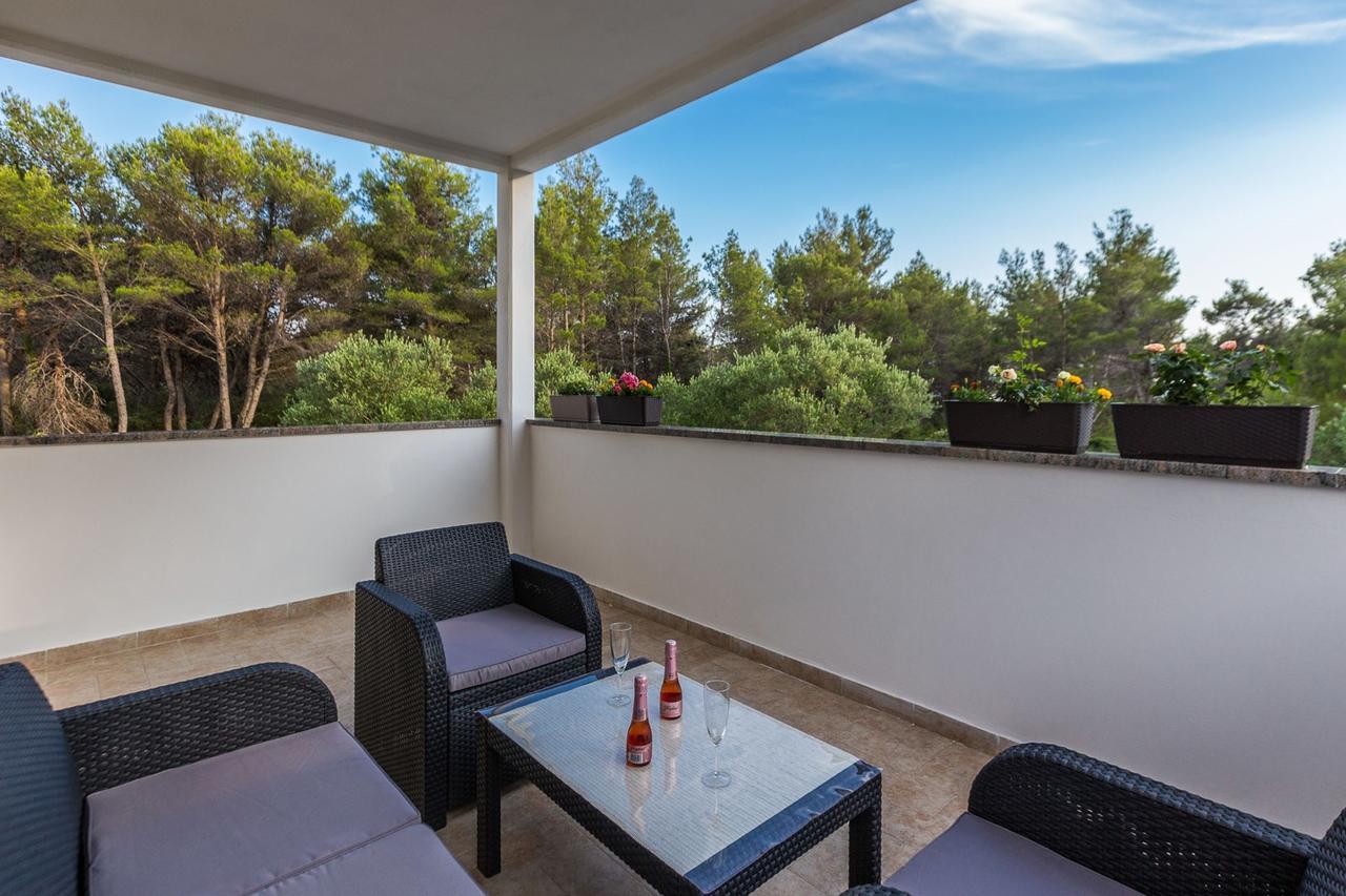 Apartments Villa Orion Kozino Exterior photo